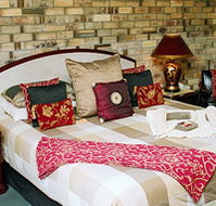 Centre Point Mid-City Motor Inn - Darwin Tourism