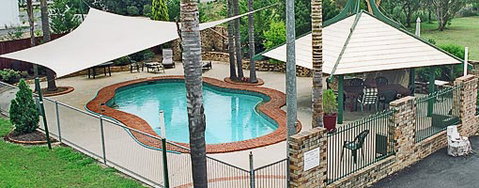 Centre Point Mid-City Motor Inn - Darwin Tourism 1