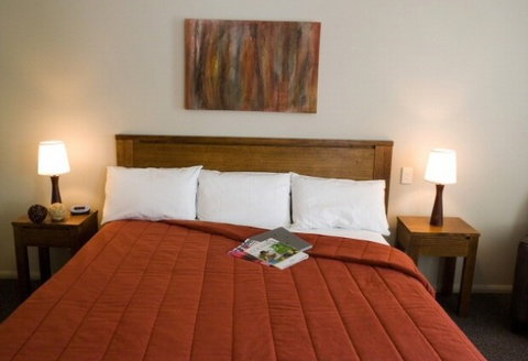 Coachmans Inn Warwick - Darwin Tourism 3