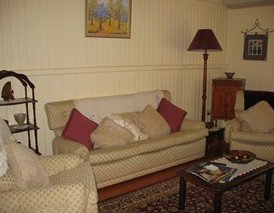Albion Cottage - Darwin Tourism 1