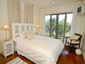 Claytons On Cylinder Beach Front Apartments - Darwin Tourism 6