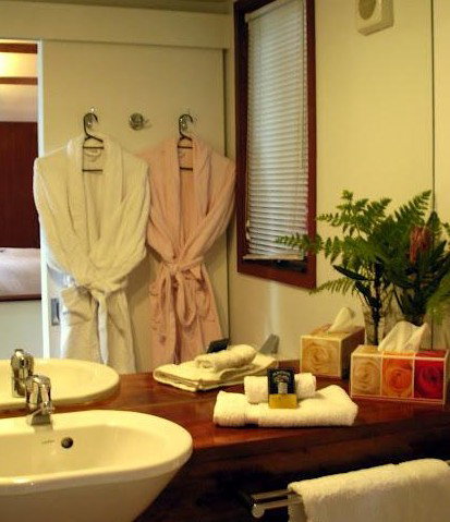 Mountain Edge Studios - Darwin Tourism 5