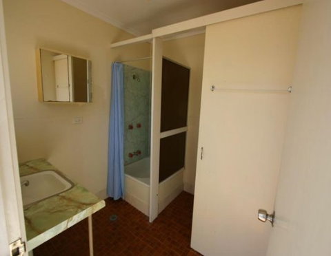 Nanango Caravan And Motorhome Park - Darwin Tourism 0