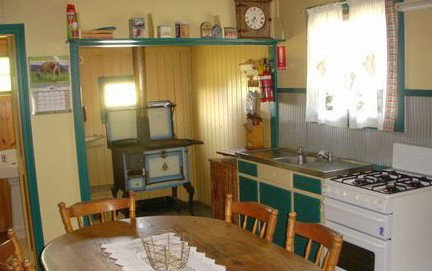 Bunyip Springs Farmstay - Darwin Tourism 4