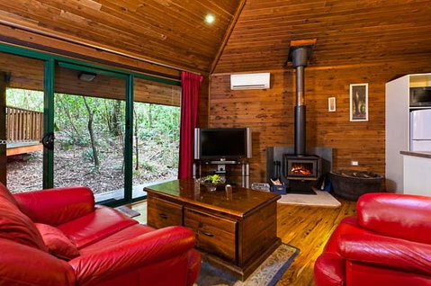 The Mouses House - Rainforest Retreat - Darwin Tourism 5