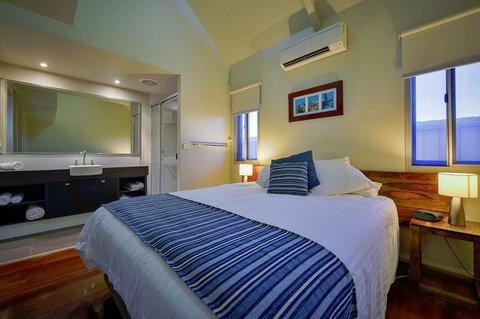 Exmouth Escape Resort - Darwin Tourism 1