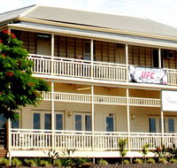 Gracemere Hotel - Darwin Tourism