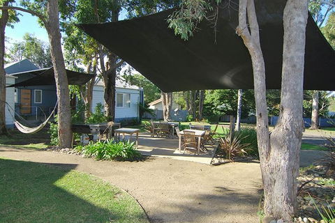 Huskisson Holiday Cabins - Darwin Tourism 3