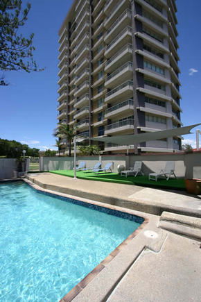 Narrowneck Court - Darwin Tourism 0