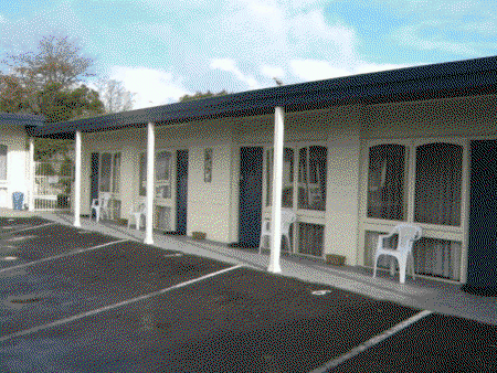 Econo Lodge Hacienda Motel - Darwin Tourism 1