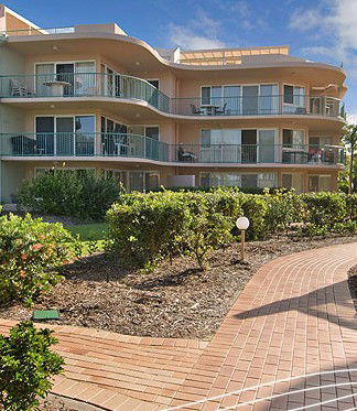 Surfside On The Beach - Darwin Tourism 0