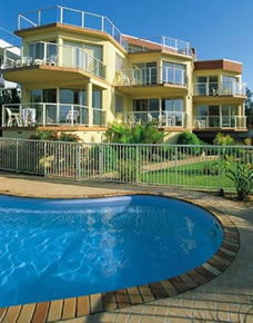 A Baywatch Apartments - Darwin Tourism 0
