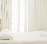 Lotel - Darwin Tourism