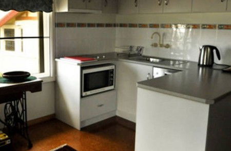 Newcomen Bed And Breakfast - Darwin Tourism 4
