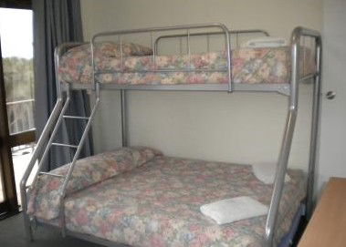 Newcastle Heights Motel - Darwin Tourism 2