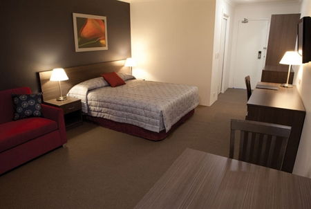 Comfort Inn Hunts Liverpool - Darwin Tourism 1