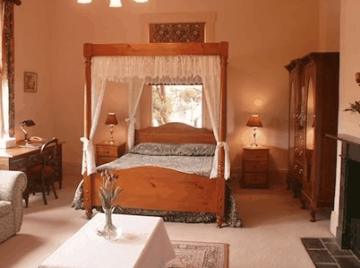 Gattonside Heritage Accommodation - Darwin Tourism 1