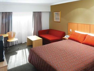 Travelodge Hotel Sydney - Darwin Tourism 3