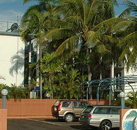 Coconut Grove Holiday Apartments - Darwin Tourism