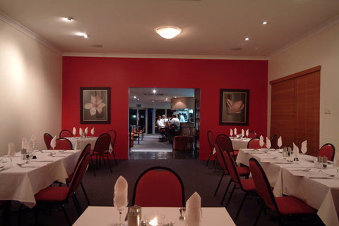 JAMES STREET MOTOR INN - Darwin Tourism 1