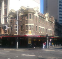 Sir John Young Hotel - Darwin Tourism