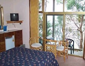 Pittwater Haven - Darwin Tourism 0