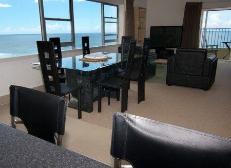 Pacific Plaza Apartments - Darwin Tourism 1