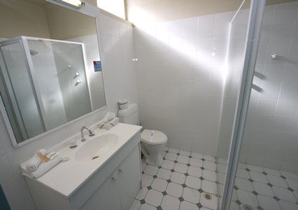 Econo Lodge Limestone Coast - Darwin Tourism 3