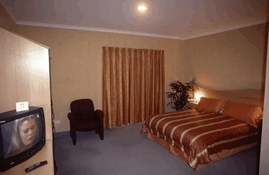 The Lighthouse Hotel - Darwin Tourism