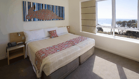 Stradbroke Island Beach Hotel - Darwin Tourism