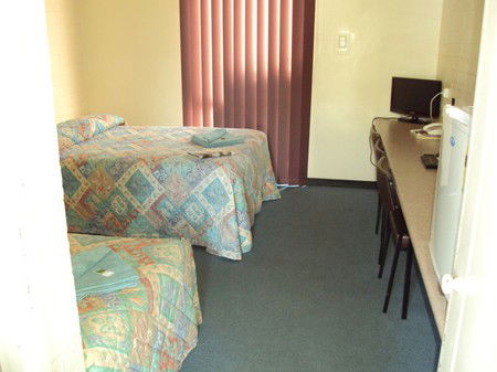 Leongatha Motel - Darwin Tourism 4