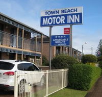 Town Beach Motor Inn - Darwin Tourism