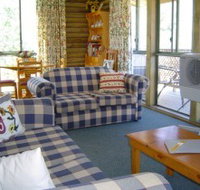Myrtle Creek Cottages - Darwin Tourism