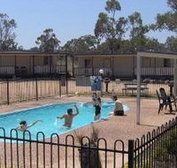 Lake Leslie Tourist Park - Darwin Tourism