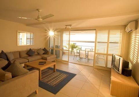 Stay In Noosa - Darwin Tourism 2
