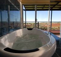 Misty Rose Barossa Chalets - Darwin Tourism