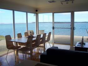 Coorong Beach House - Darwin Tourism 0