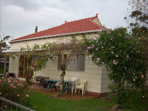 Whitelaw's Rest - Darwin Tourism 3