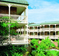 Medina Serviced Apartments Canberra - Darwin Tourism
