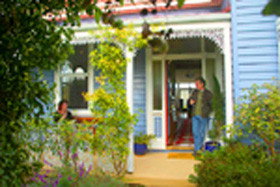 A Tasmanian Indulgence - Kinvara House - Darwin Tourism 0