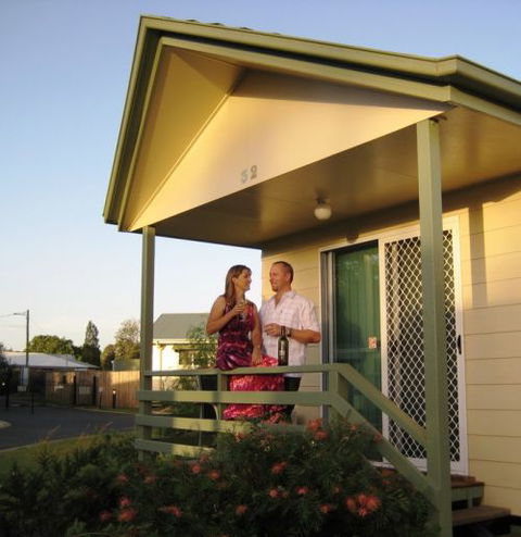 Pepper Tree Cabins - Darwin Tourism 1