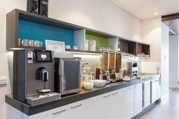 Abode By Easystay - Darwin Tourism 23