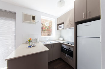 Easystay Apartments Raglan Street - Darwin Tourism 4