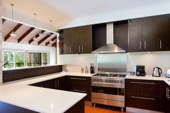 Lake Weyba Cottages Noosa - Darwin Tourism 16