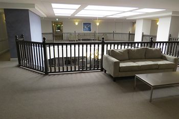 Waldorf Pennant Hills Apartment Hotel - Darwin Tourism 1