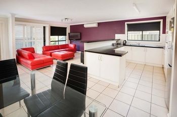 Bluegum Apartments - Darwin Tourism 16