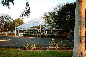 Macquarie Inn - Darwin Tourism 4