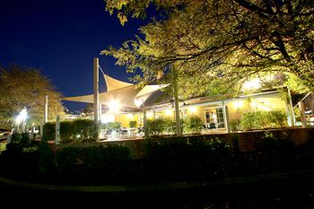 Macquarie Inn - Darwin Tourism 5