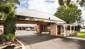 Macquarie Inn - Darwin Tourism 16