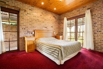 Macquarie Inn - Darwin Tourism 25